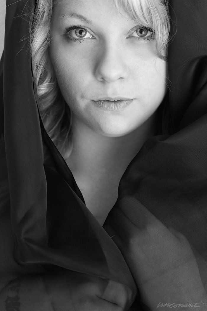 Female model photo shoot of Skyfaith