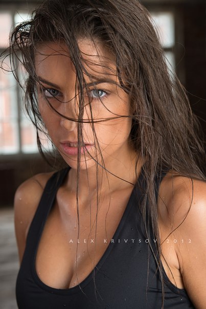 Female model photo shoot of Viferguson