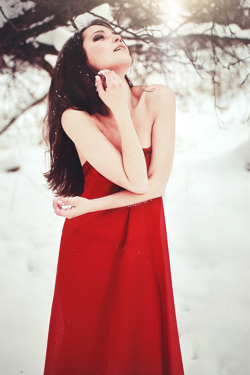 Female model photo shoot of Svetlana Khoruzhina