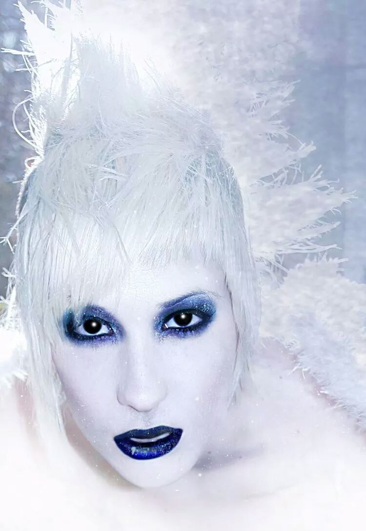 Female model photo shoot of Winter Zoul in Murfreesboro, Tennessee