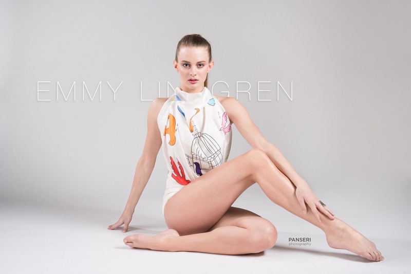 Female model photo shoot of EmmyLindgren