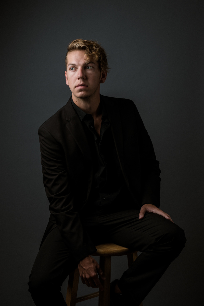 Male model photo shoot of Brandon Meier
