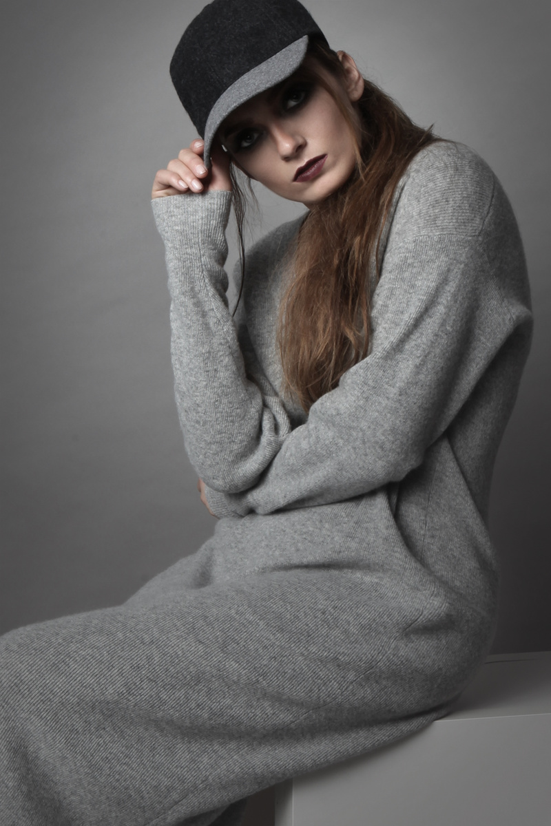 Female model photo shoot of Michelle Twarowska
