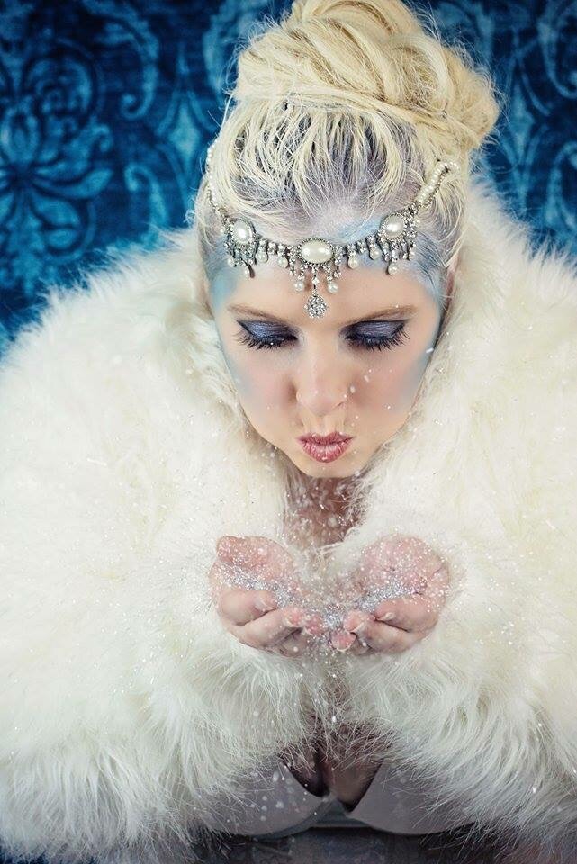 Female model photo shoot of LilMissTink