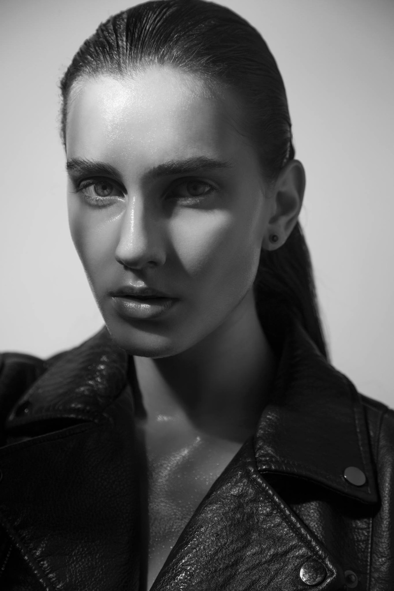 Female model photo shoot of aleksxoxo in London