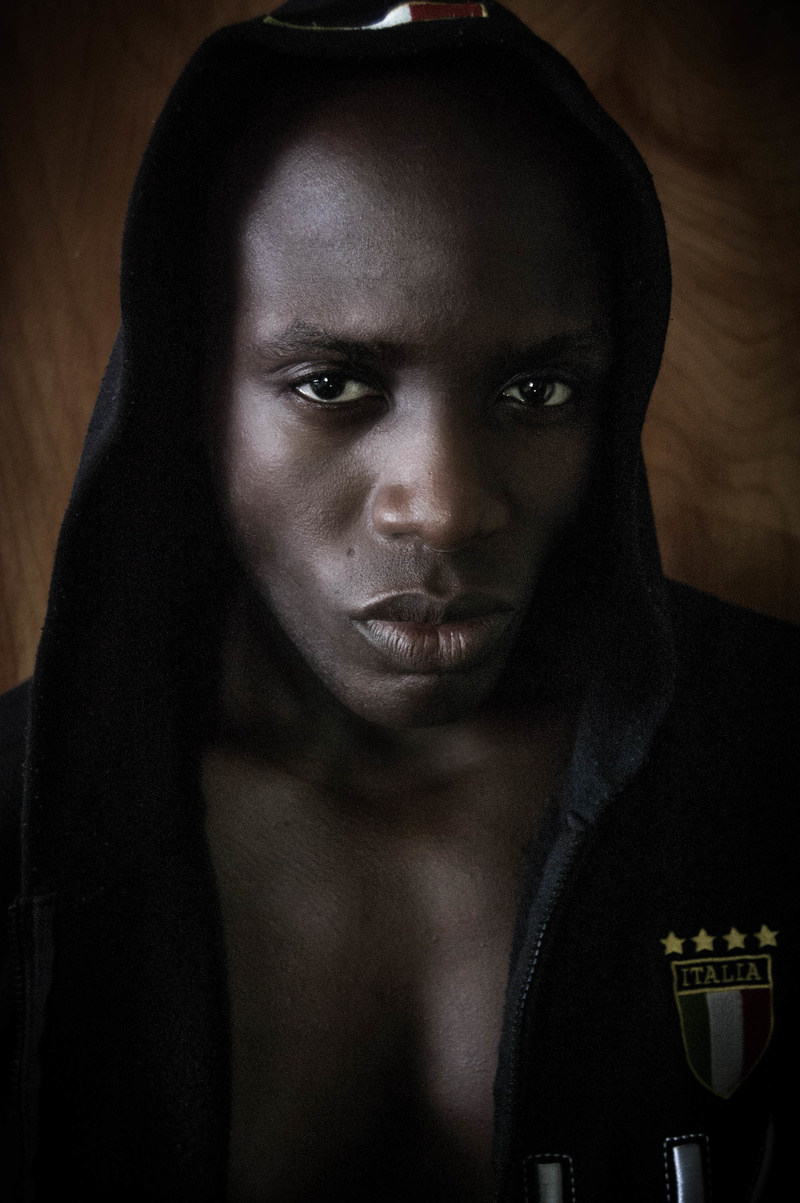 Male model photo shoot of Etienne Similien