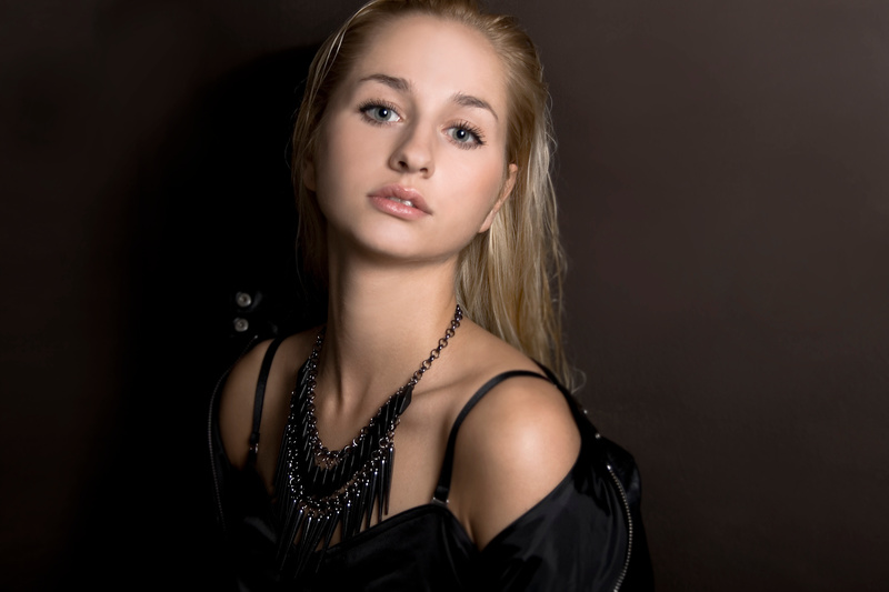 Female model photo shoot of Abiotycznaja in Poland