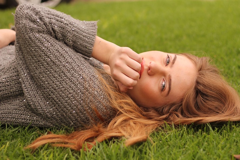 Female model photo shoot of kate hamilton