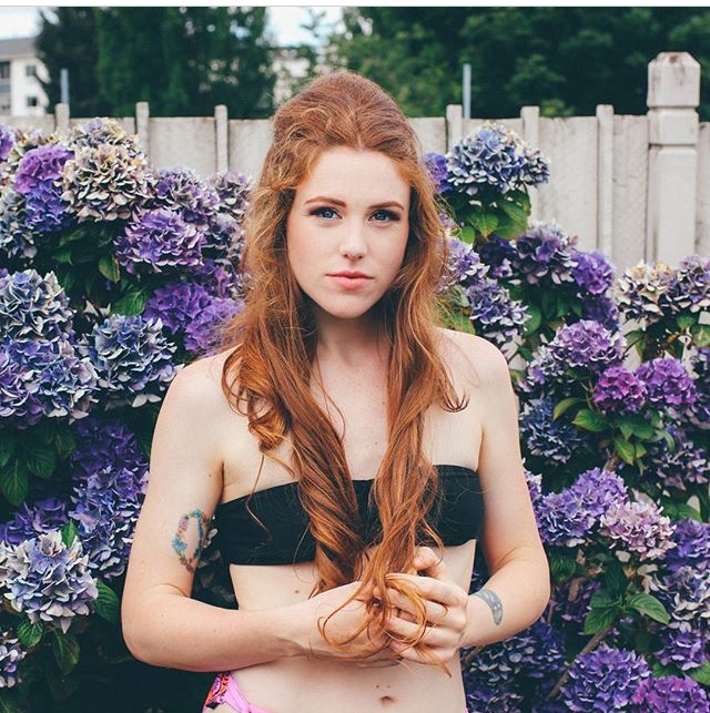 Female model photo shoot of AshleyDobson