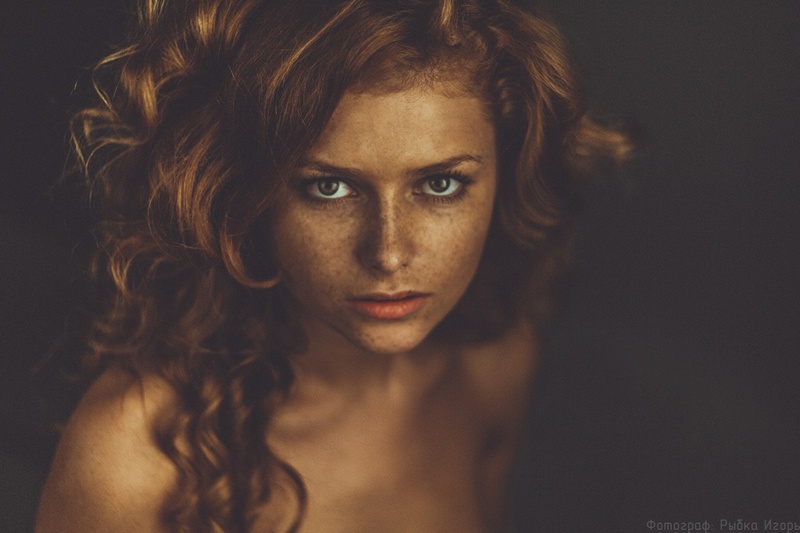 Female model photo shoot of Julia Yaroshenko