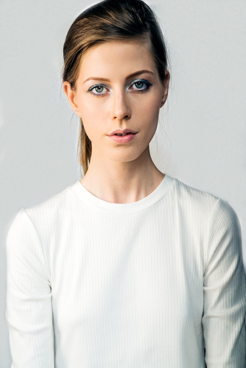 Female model photo shoot of ElizabethRay