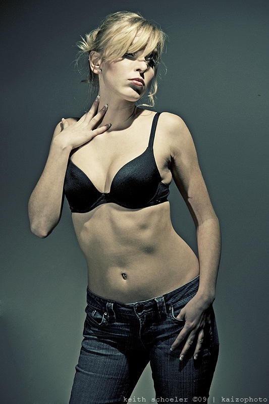 Female model photo shoot of Lili White