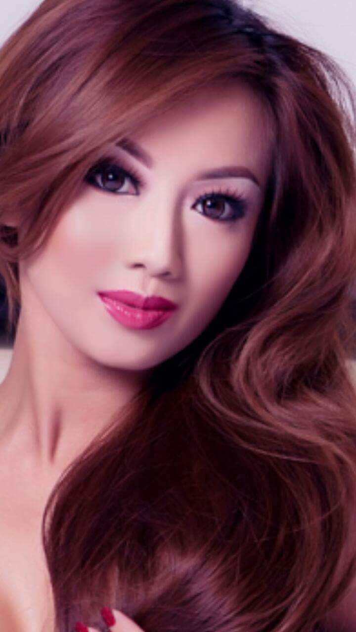 Female model photo shoot of Victoria Li Hanh in Las Vegas