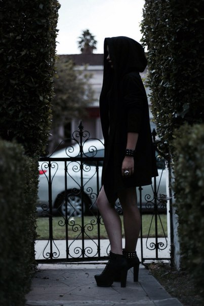 Female model photo shoot of Julia Ness in Sunset Blvd,Los-Angeles,CA