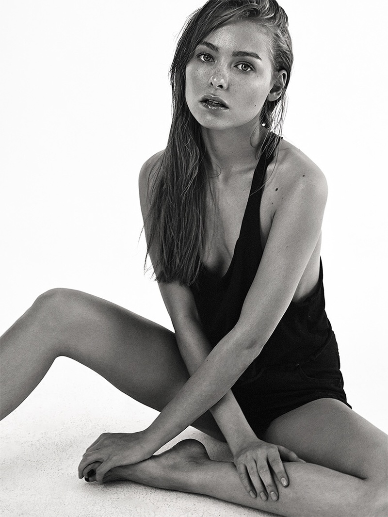 Female model photo shoot of Kseniia Dubovitz