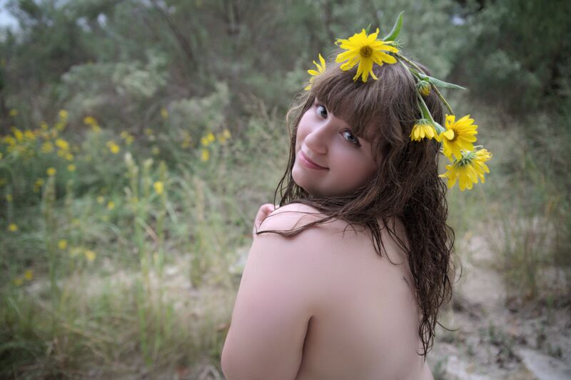 Female model photo shoot of MissBlythe by A Stevens