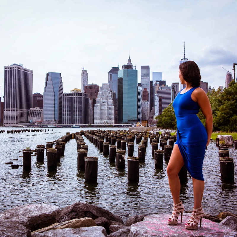 Female model photo shoot of KoolPeace7 in Brooklyn Bridge Park