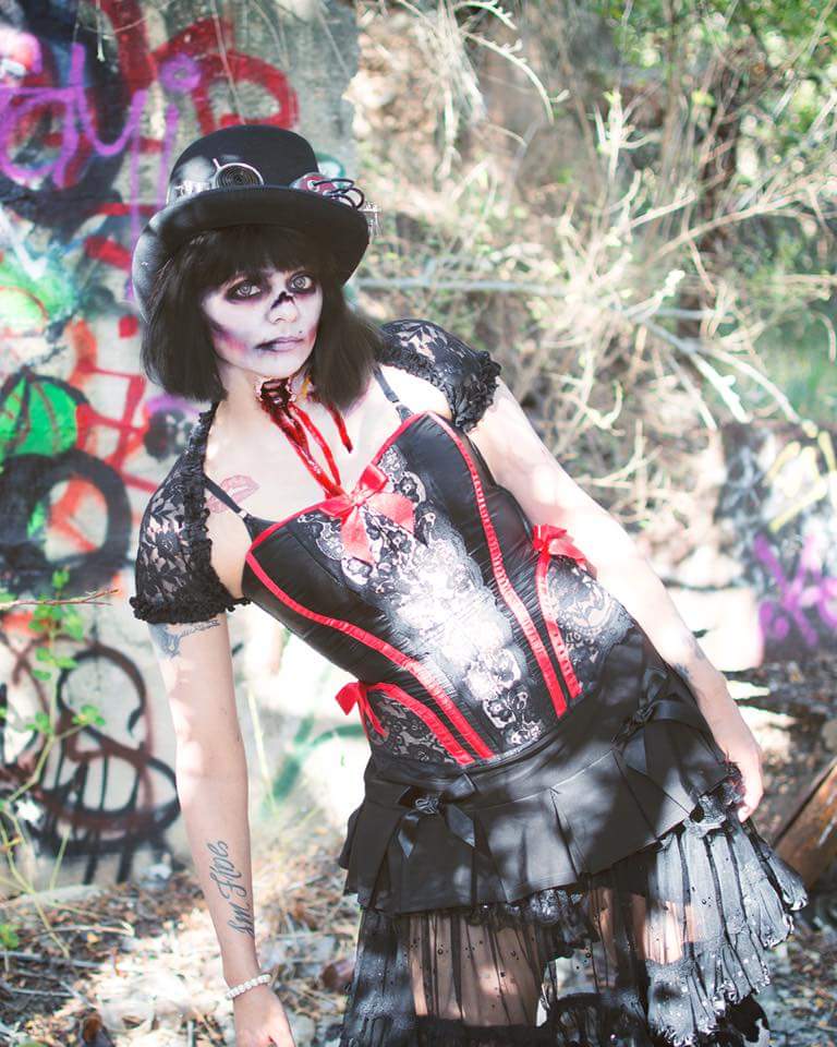 Female model photo shoot of Zombiegirl211 in San Antonio