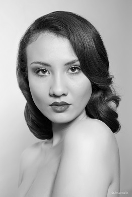 Female model photo shoot of TaniaDavies