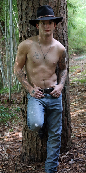 Male model photo shoot of ChrittyDawg by Boscoe Photography in Atlanta, GA