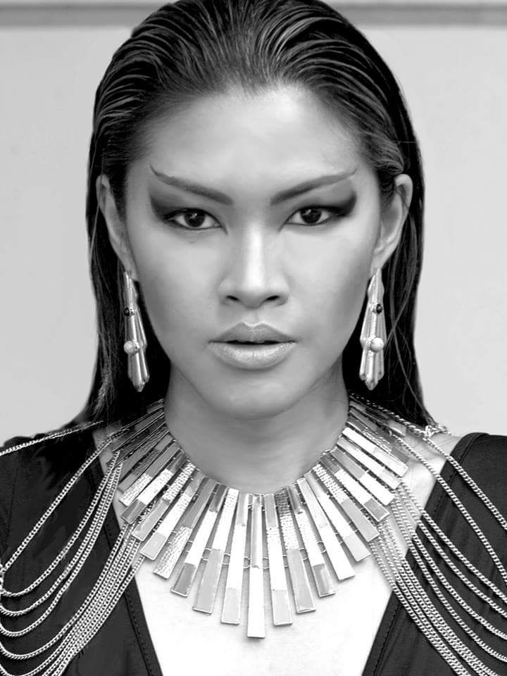 Female model photo shoot of Suzanna Lam