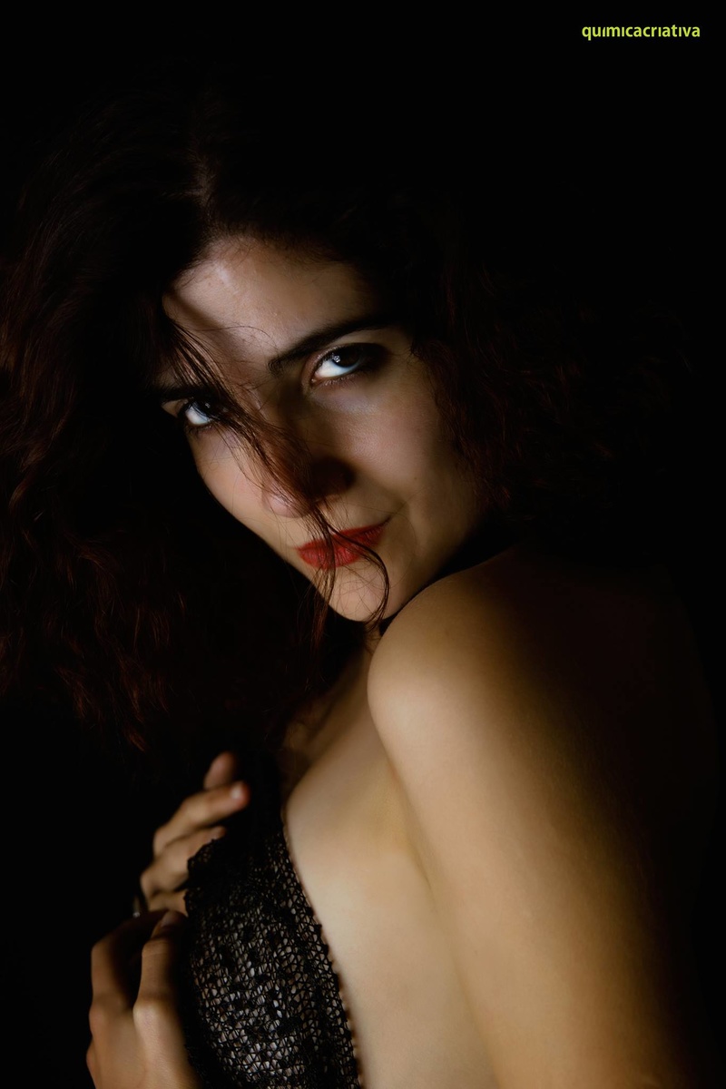 Female model photo shoot of Joana GS Oliveira