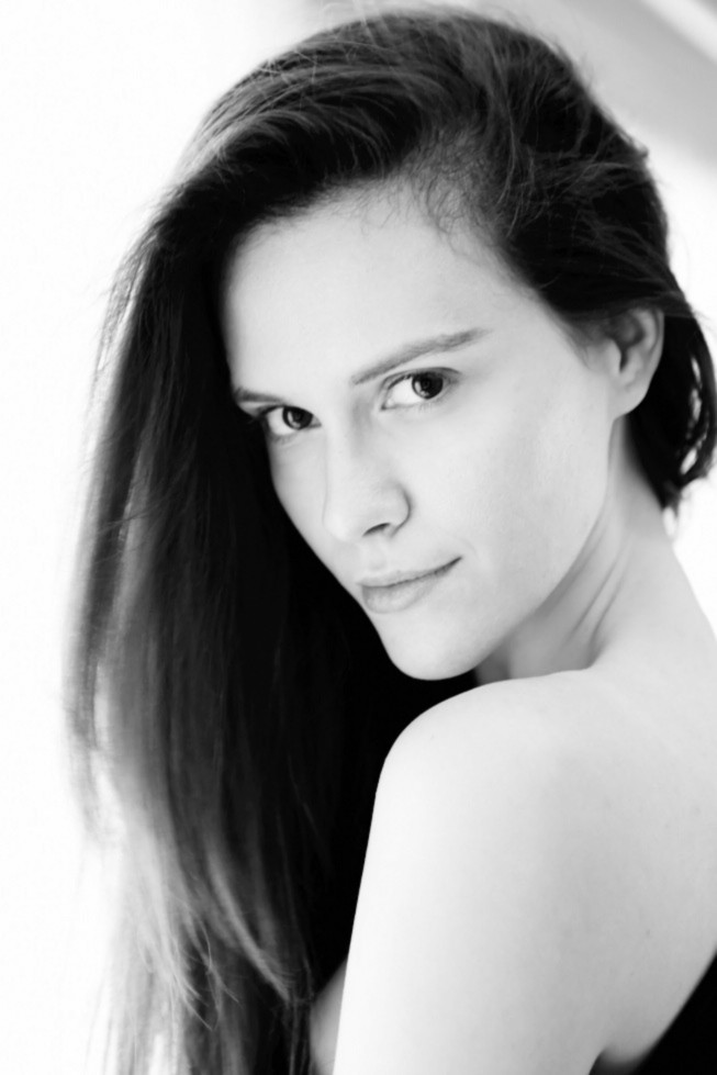Female model photo shoot of AleksandraM