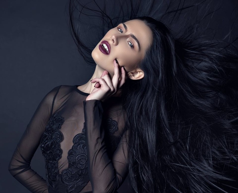 Female model photo shoot of Irina Anna