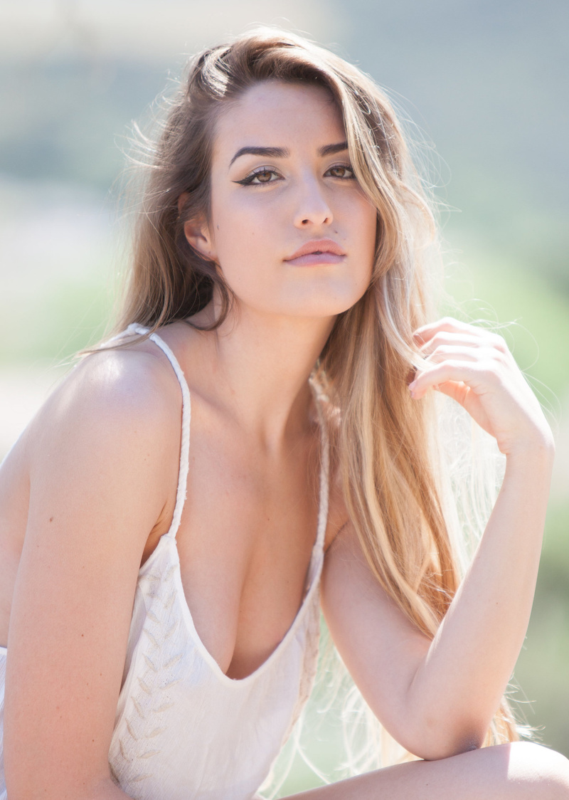 Female model photo shoot of Jordan Alexa