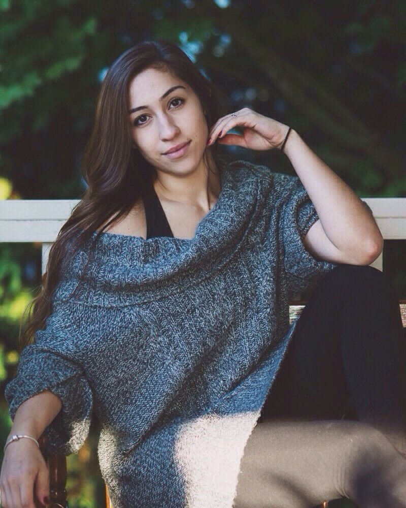 Female model photo shoot of Lindsey Gonzalez in Tacoma WA