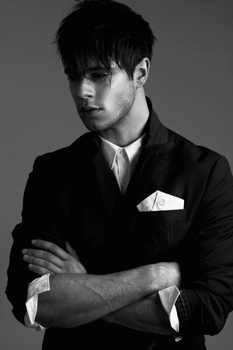 Male model photo shoot of Fernando Miguel C