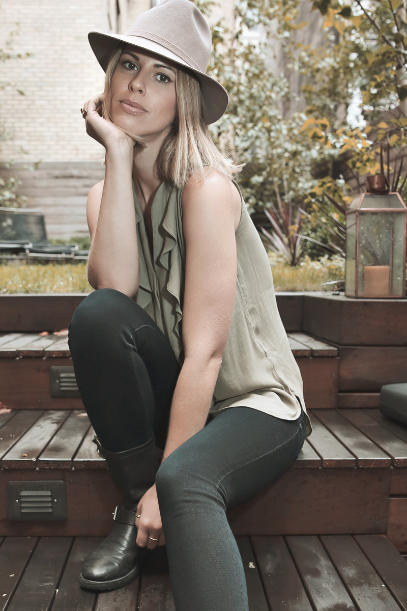 Female model photo shoot of Petra Camille by Michael Edmonds DotCom