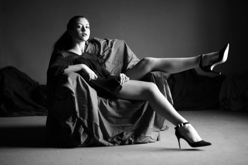 Female model photo shoot of ju_richard