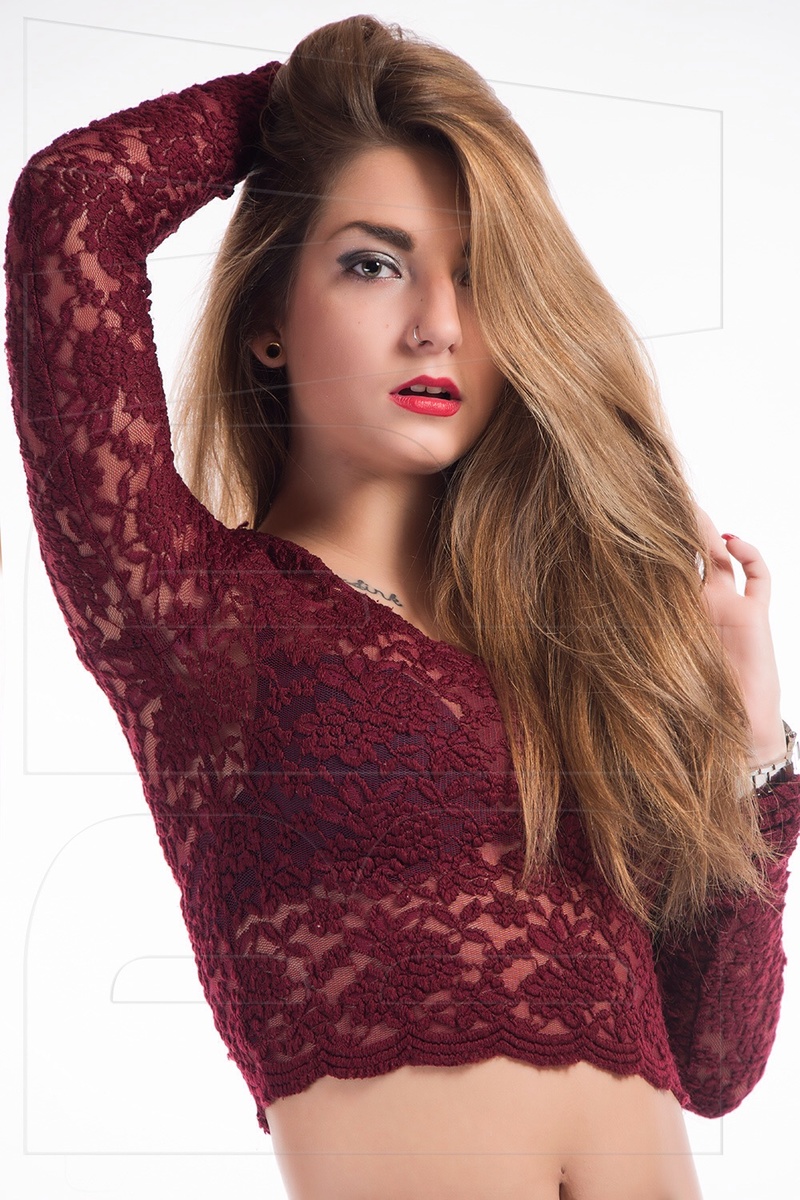 Female model photo shoot of XxKyra NicolexX