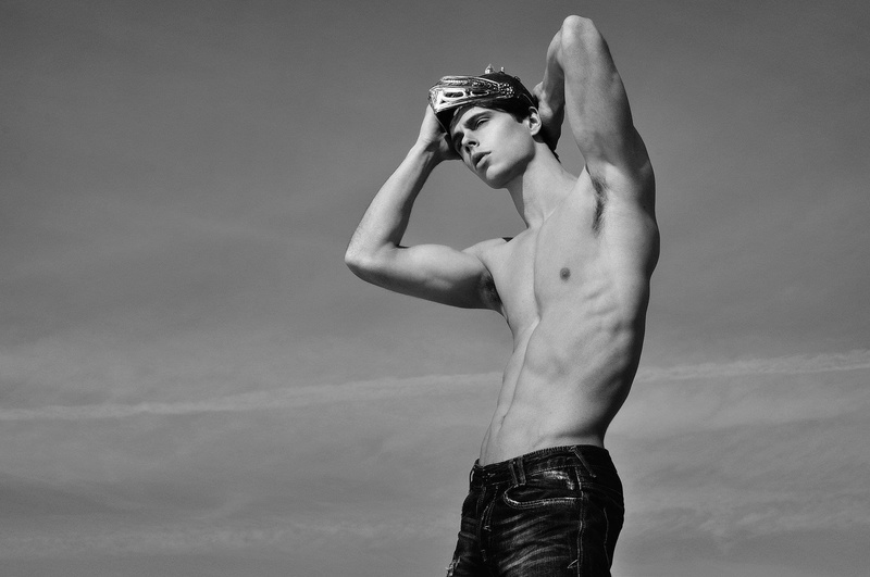 Male model photo shoot of Fernando Miguel C