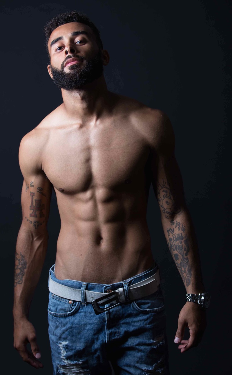 Male model photo shoot of Freddy1