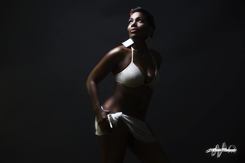 Female model photo shoot of Keshia R