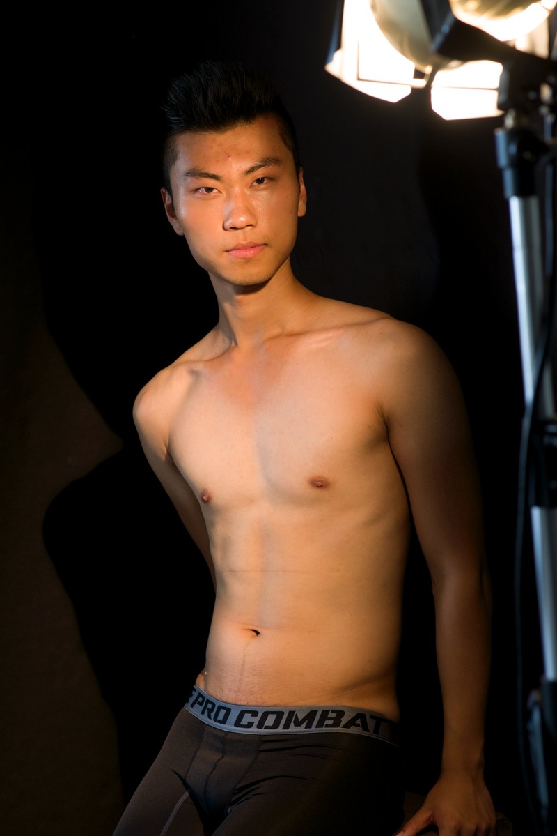 Male model photo shoot of BrW