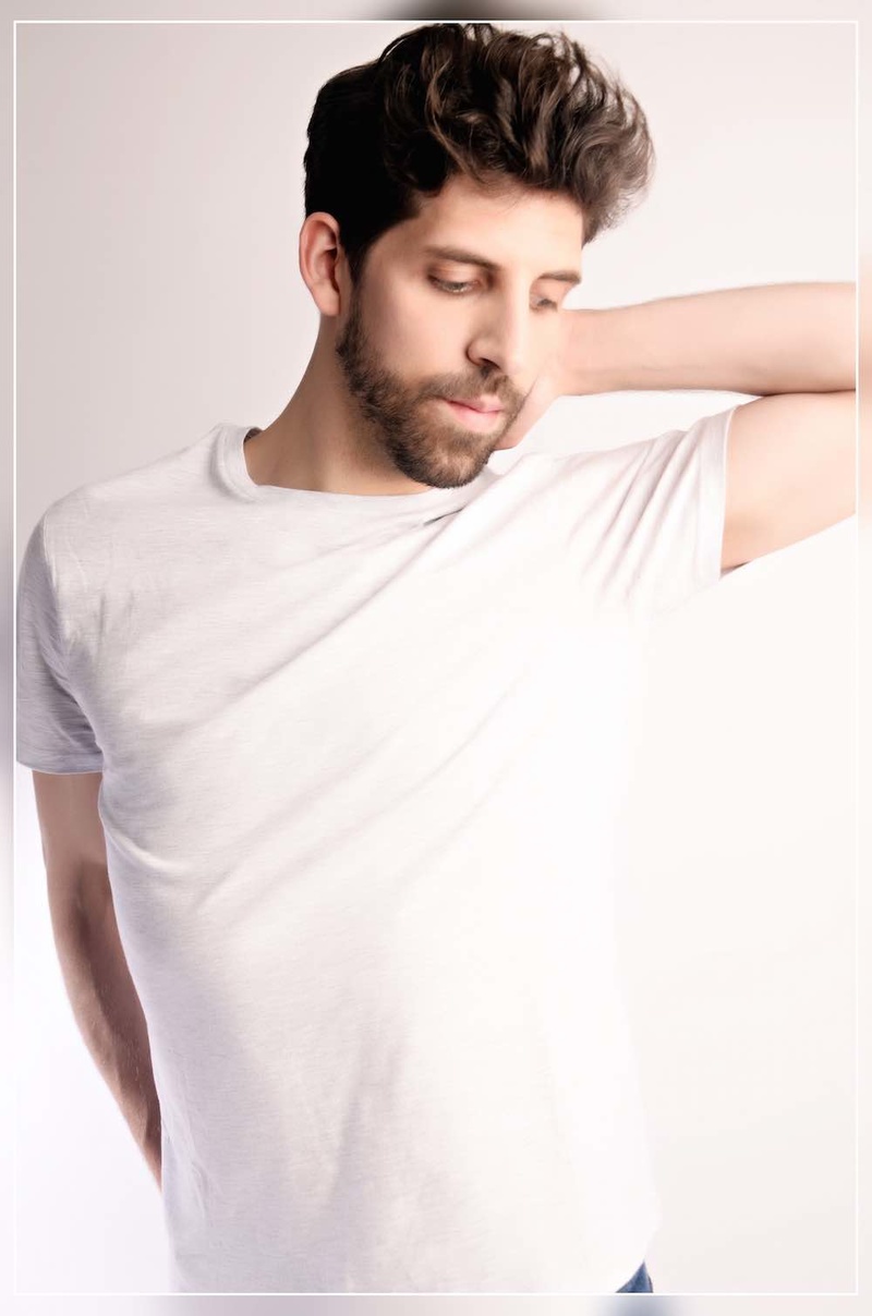 Male model photo shoot of Andrew Zamith