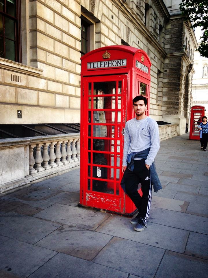 Male model photo shoot of Modelrunner18 in U.K. London