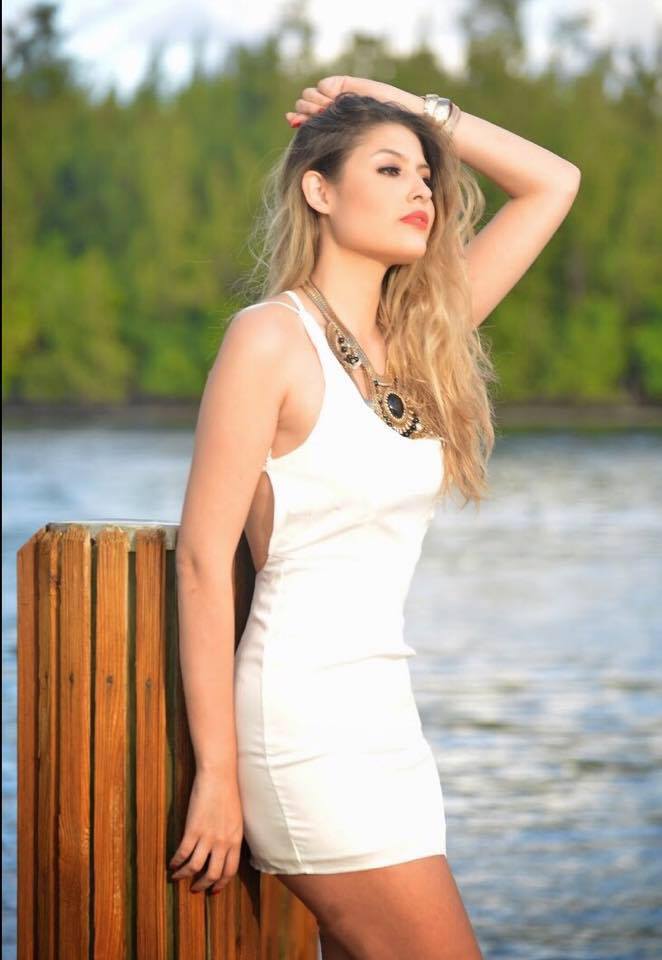 Female model photo shoot of nicolealvare in Miami