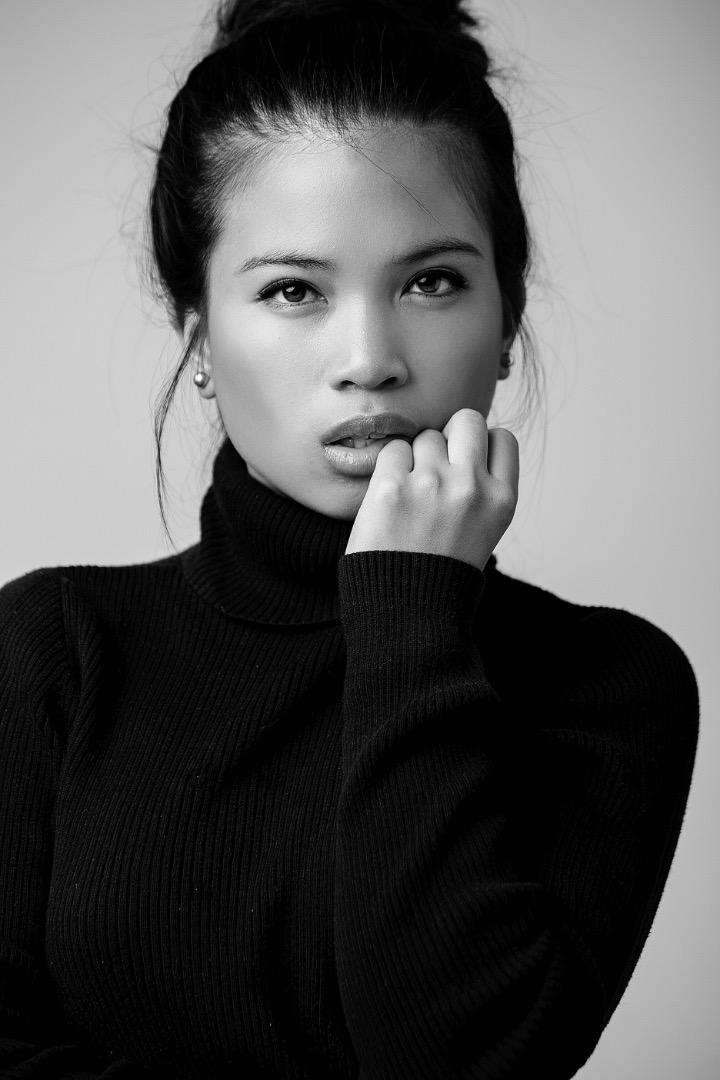 Female model photo shoot of KamilahGonzales