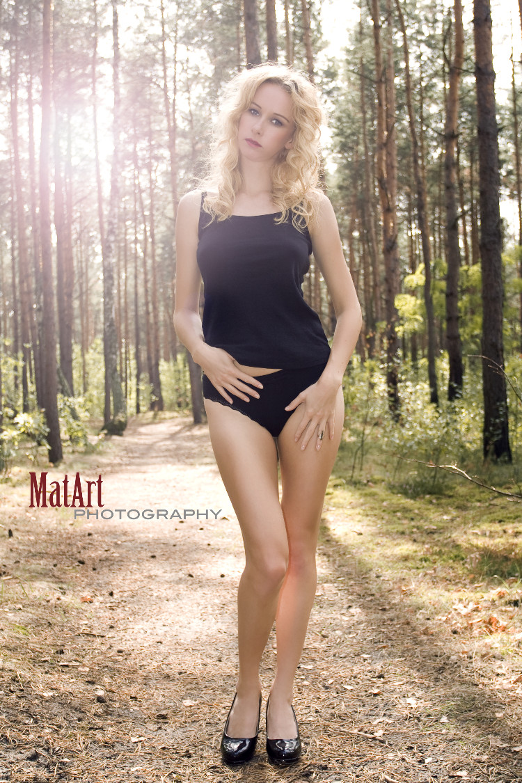 Male model photo shoot of MatArt90210
