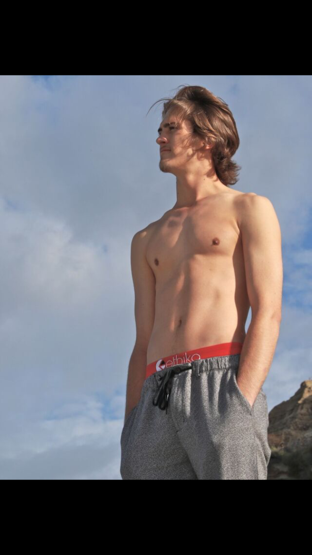 Male model photo shoot of Jesse Stevenson