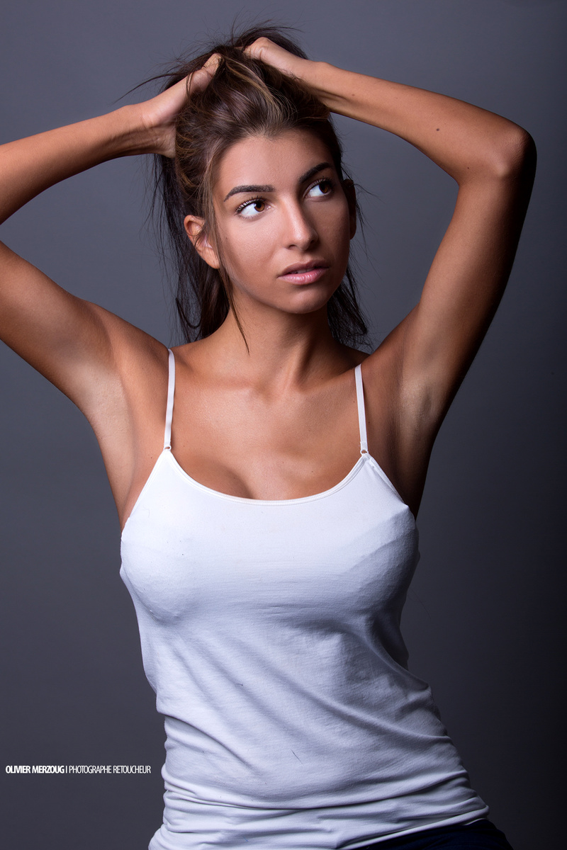 Female model photo shoot of Leahv in Paris