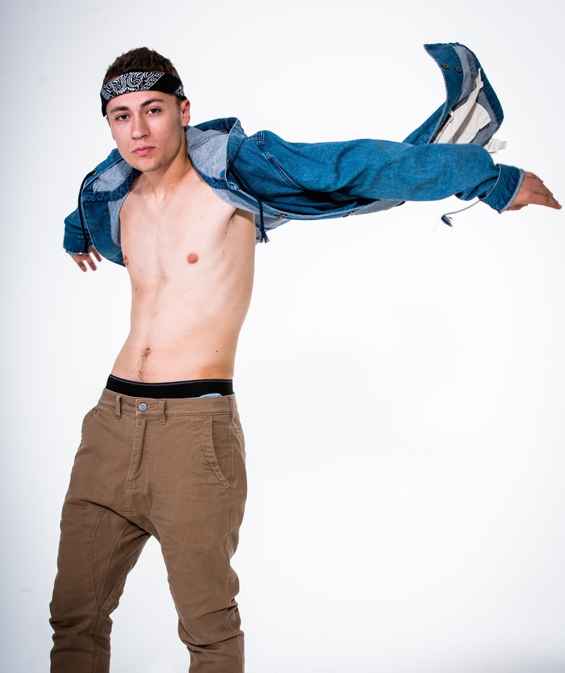 Male model photo shoot of djzevie