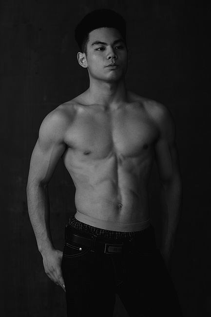 Male model photo shoot of mikechusgum