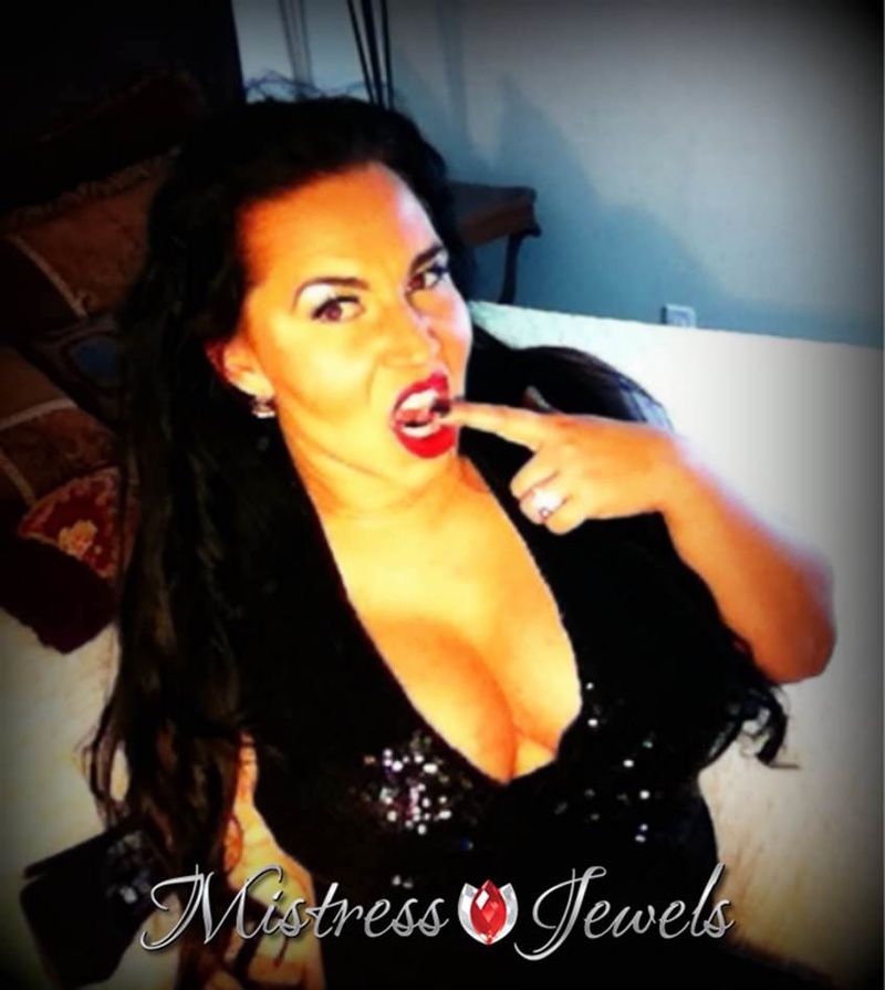 Female model photo shoot of Mistress Jewels