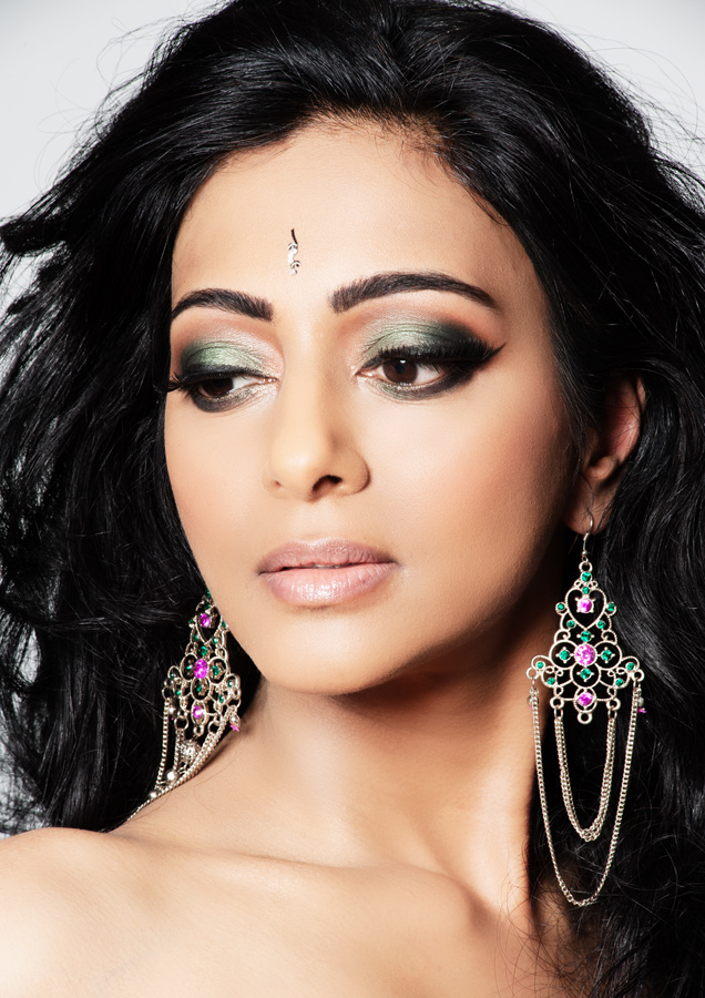Female model photo shoot of Lakshmi -