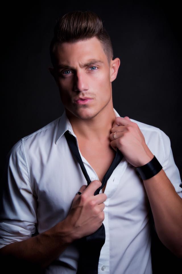 Male model photo shoot of Mr Monroe  in Colombia
